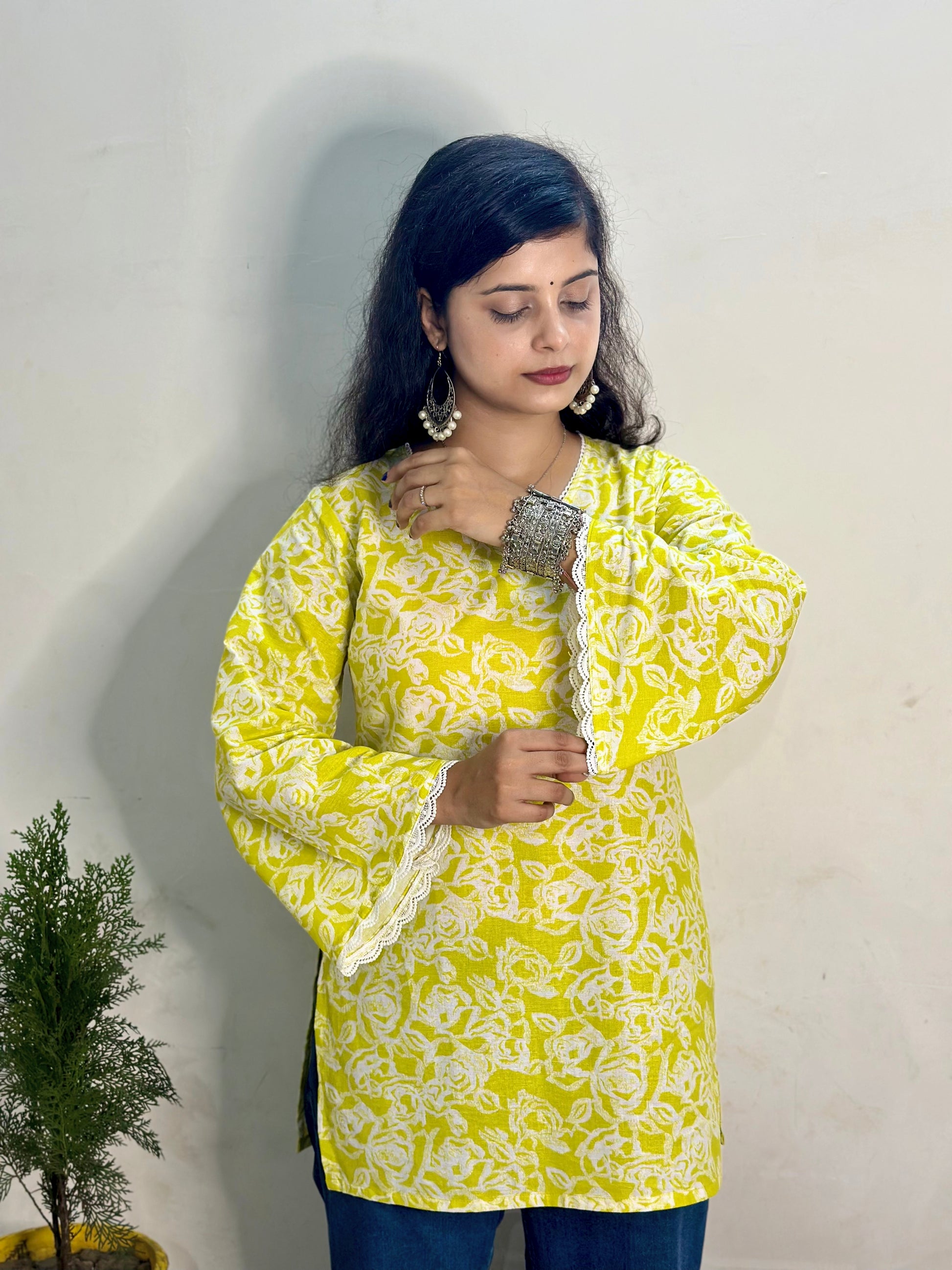 Lemon Glow Lace Short Kurti