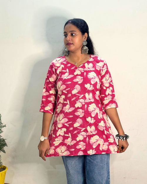 Floral print Short kurti (pink colour)